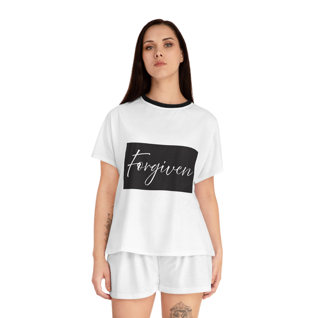 Short Pajama Set: Forgiven